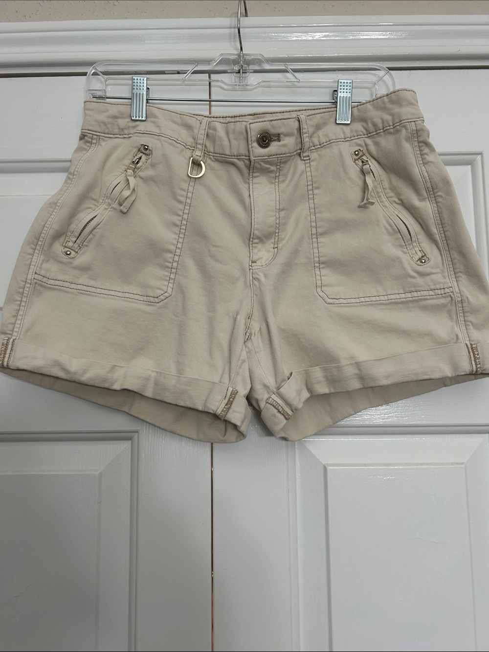 White House Black Market Cream Cargo Shorts with Zip Pocket Details